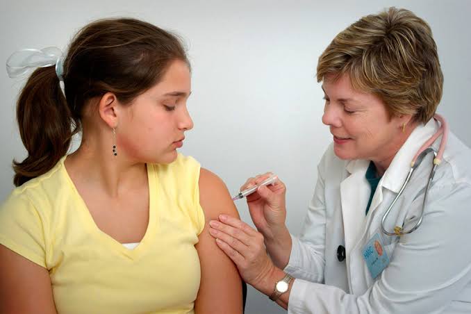 ویروس HPV در نوجوانان و پیشگیری از ابتلا در سنین پایین